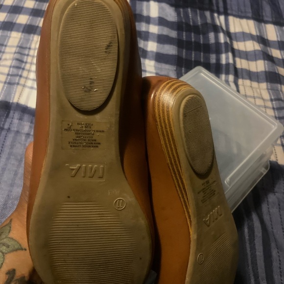 MIA sandles - Picture 4 of 4